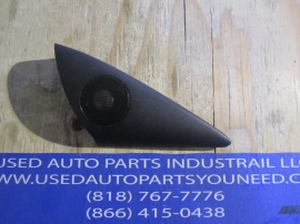 BMW - RIGHT CORNER DOOR MOULDING SPEAKER  - 91432407016646